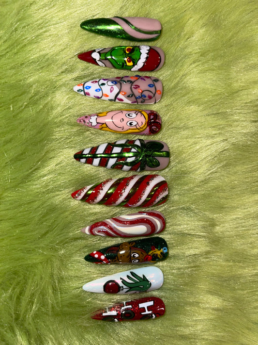 Grinch press on nails